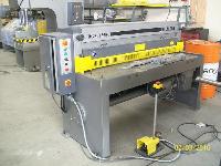 Rediktörlü Saç Kesme Makasi 1550x3 Mm